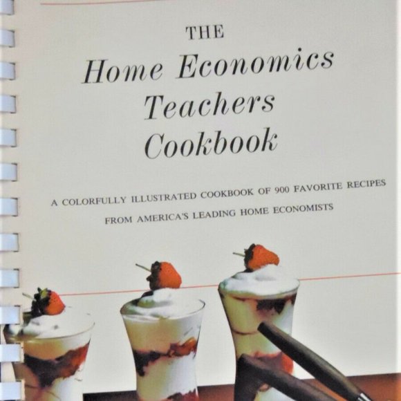 The Favorite Recipes of Home Economics Teachers Cookbook - 1970 comb bound - Picture 3 of 4